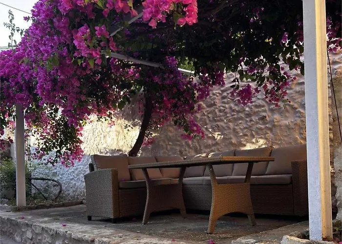 Yellowstone Chania * Chania (Crete)