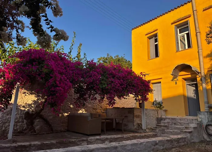 Yellowstone Chania *